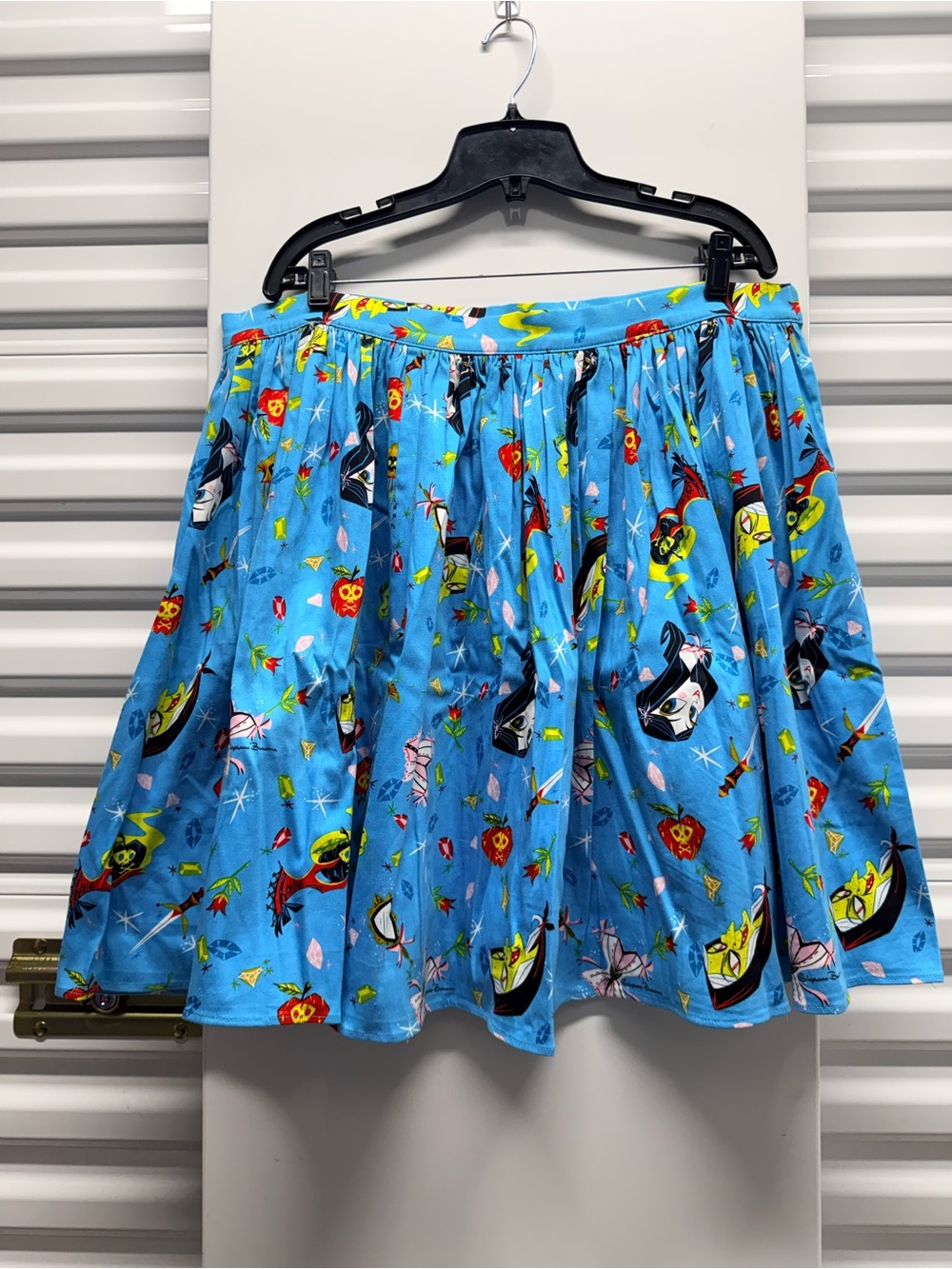 Pinup Girl Clothing Snow White Full Circle Skirt 19” XL 2X